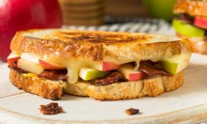 Apple Grilled Cheese